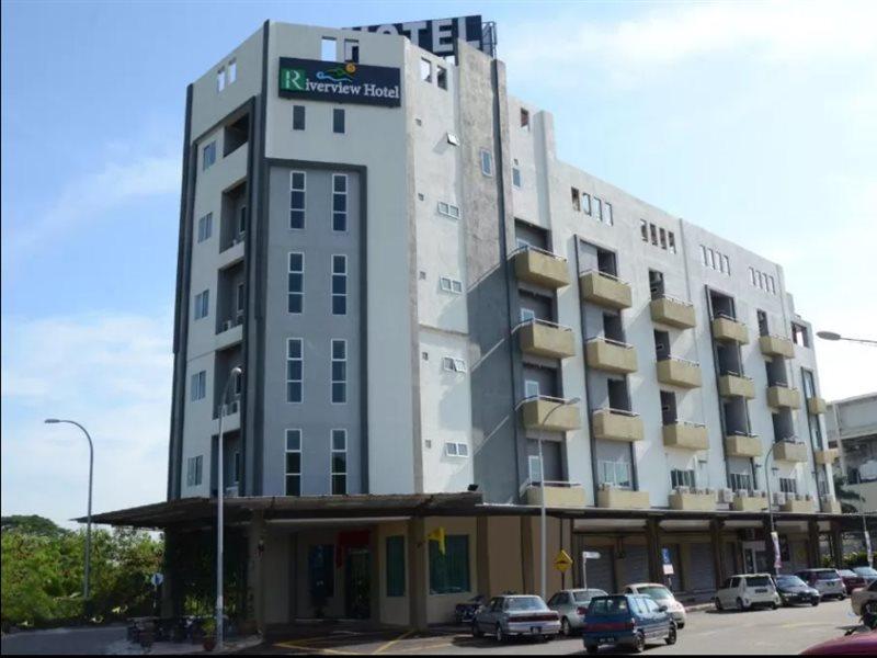 Riverview Hotel Bahau Buitenkant foto