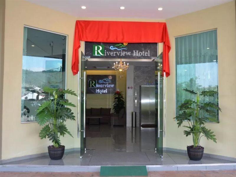 Riverview Hotel Bahau Buitenkant foto