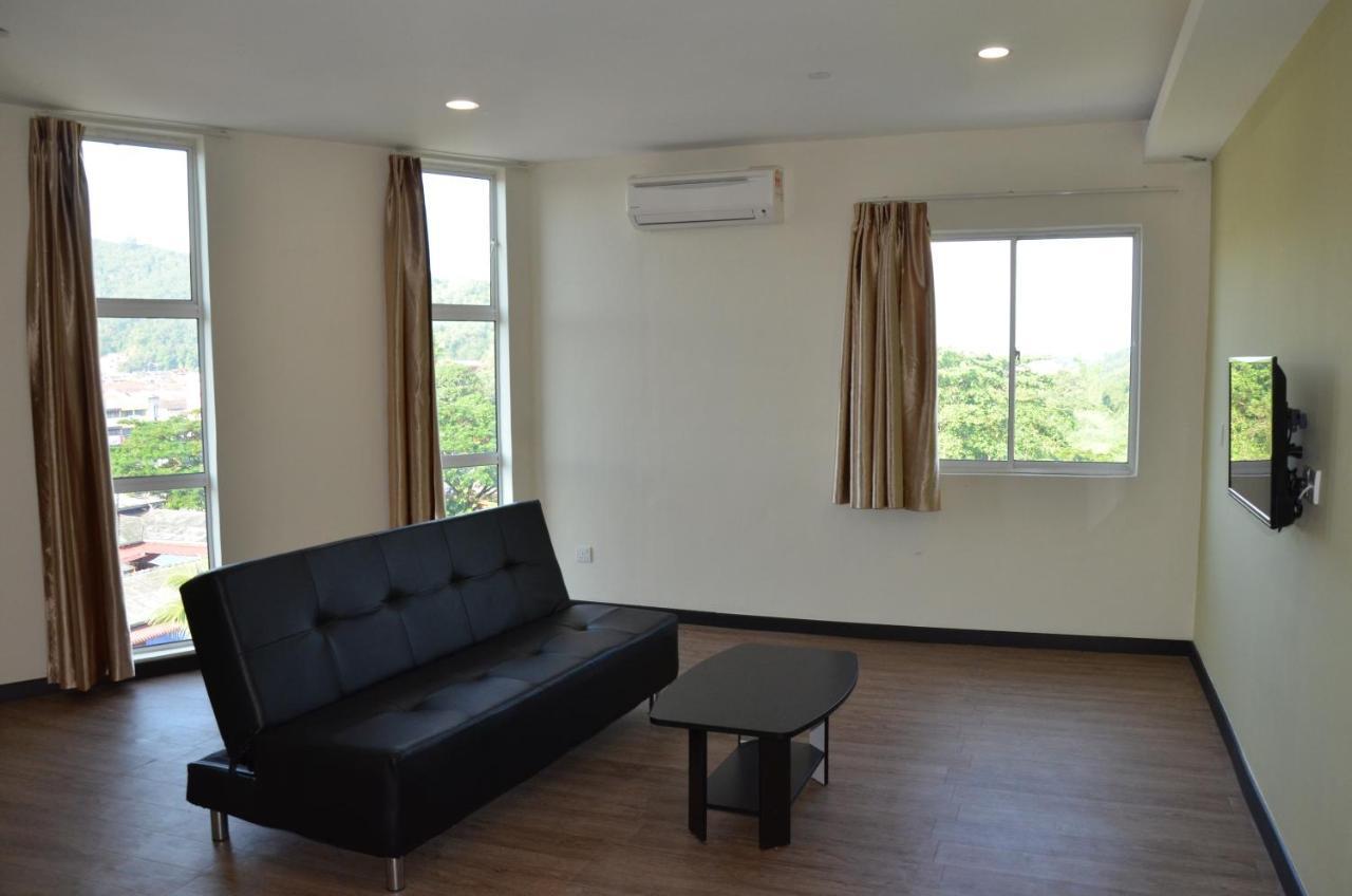 Riverview Hotel Bahau Buitenkant foto